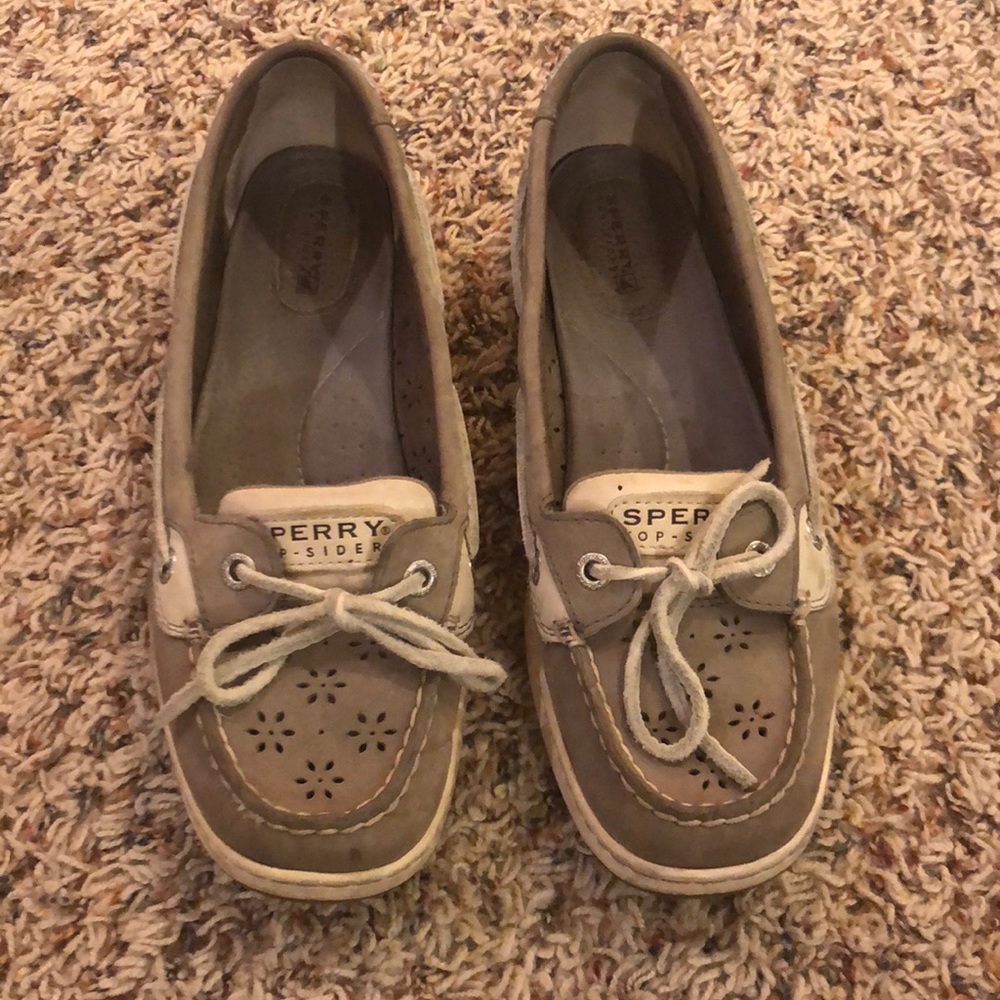 Women’s 8.5 Sperry